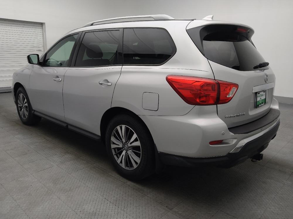 used 2020 Nissan Pathfinder car, priced at $16,095