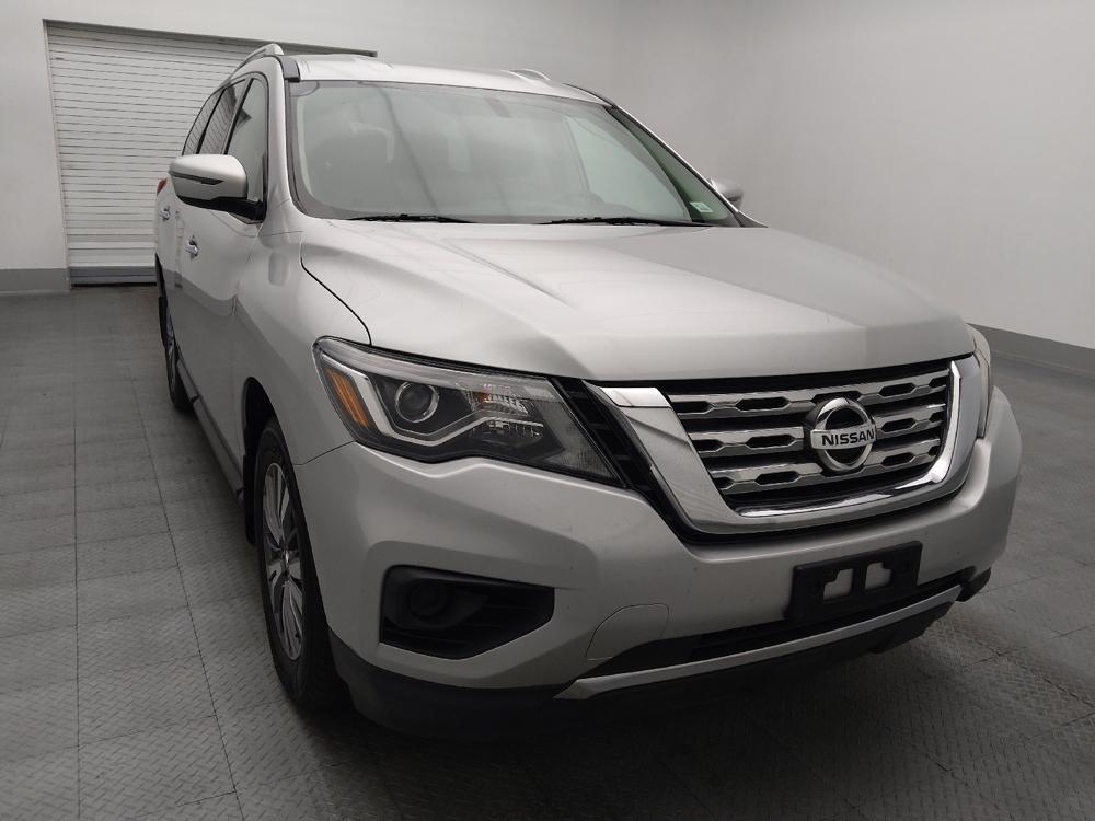 used 2020 Nissan Pathfinder car, priced at $16,095
