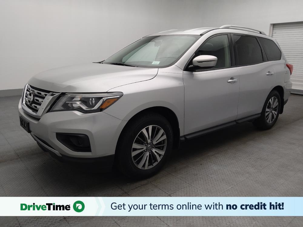 used 2020 Nissan Pathfinder car, priced at $16,095