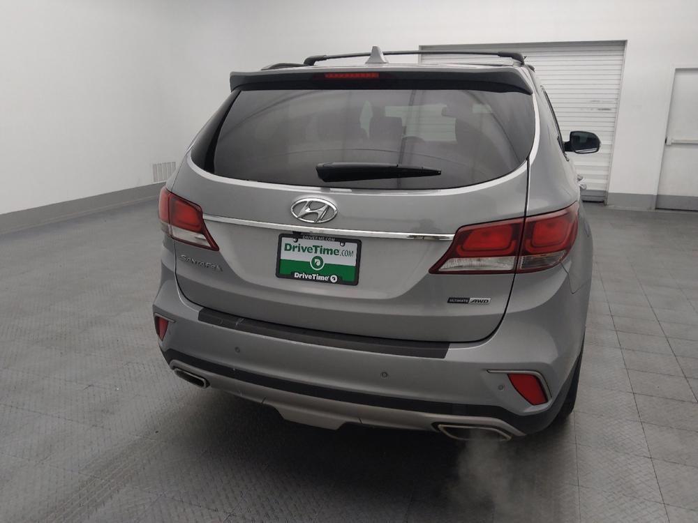 used 2017 Hyundai Santa Fe car, priced at $15,895