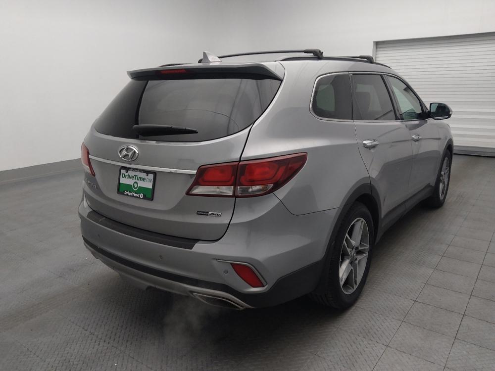 used 2017 Hyundai Santa Fe car, priced at $15,895