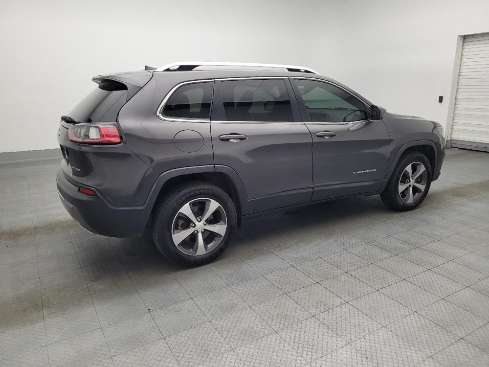used 2019 Jeep Cherokee car, priced at $15,595