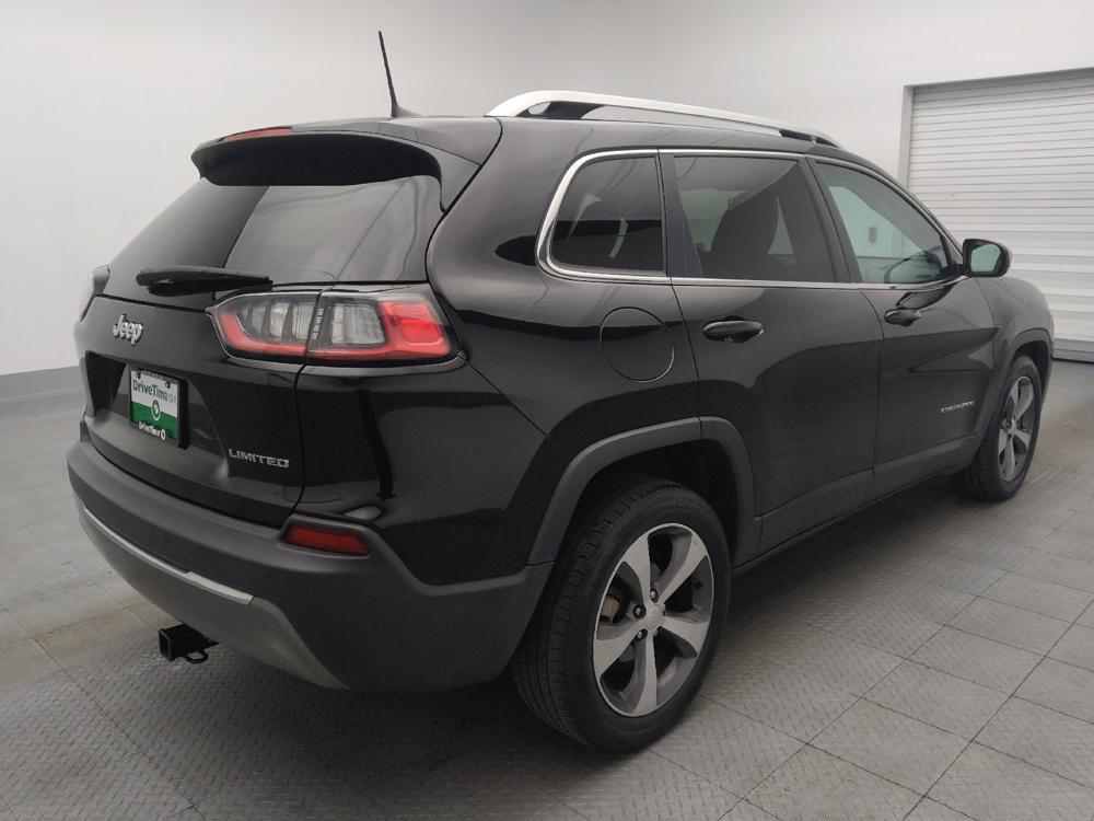 used 2019 Jeep Cherokee car, priced at $16,595