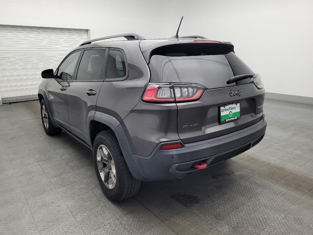 used 2019 Jeep Cherokee car, priced at $16,895