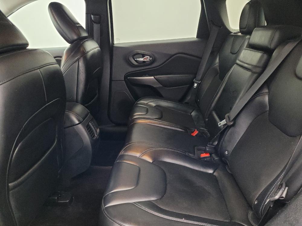 used 2019 Jeep Cherokee car, priced at $18,095