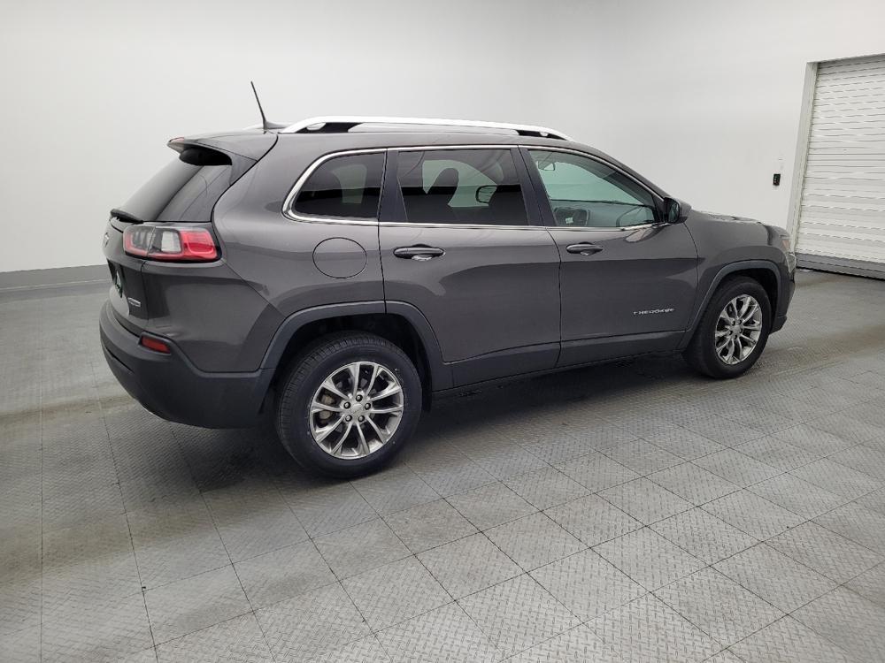 used 2019 Jeep Cherokee car, priced at $18,095