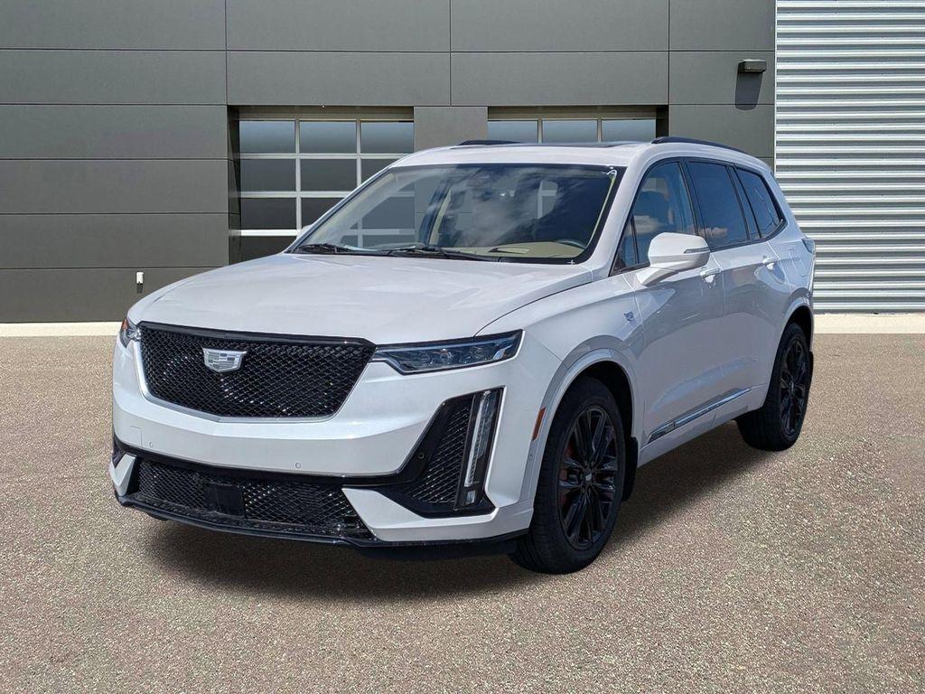 new 2025 Cadillac XT6 car, priced at $70,368