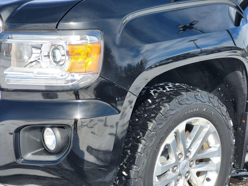 used 2018 GMC Canyon car, priced at $24,995