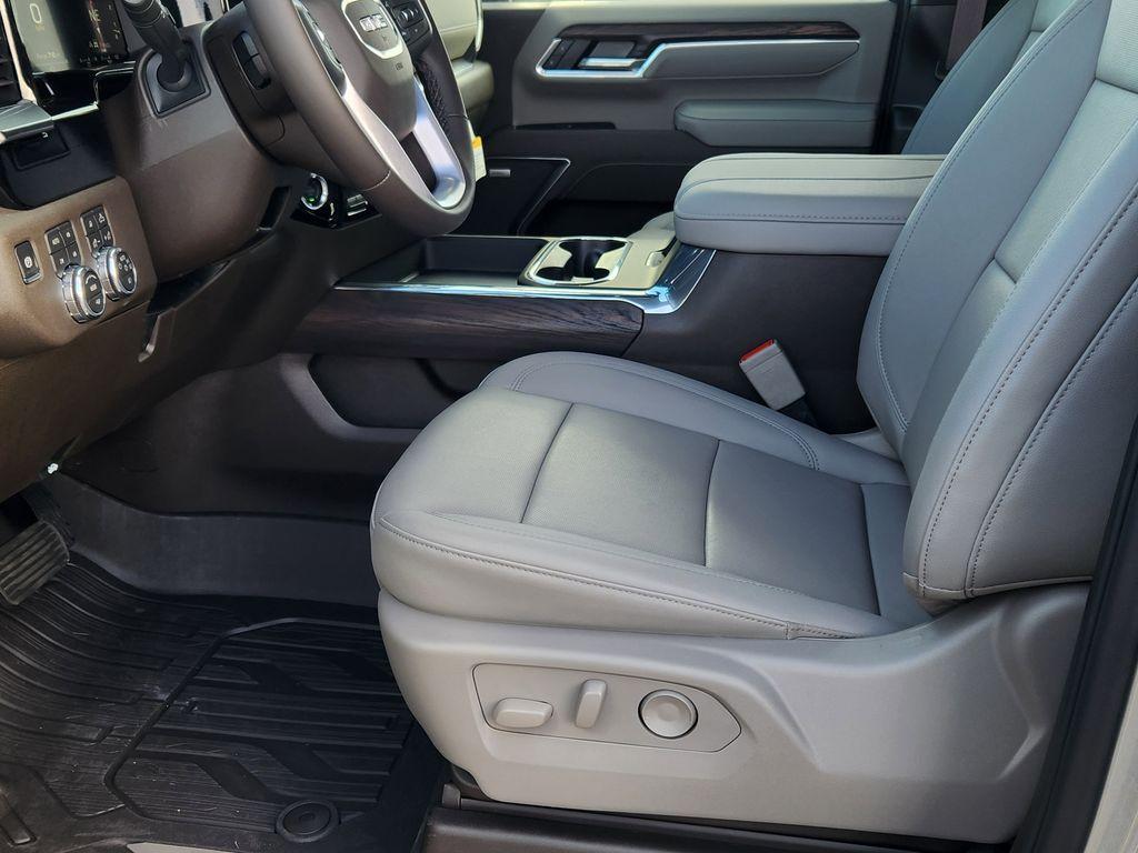 new 2026 GMC Sierra 3500 car, priced at $87,575