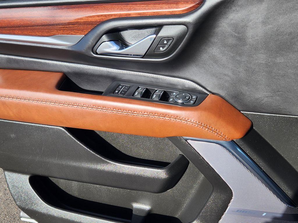 used 2024 GMC Yukon car, priced at $84,995