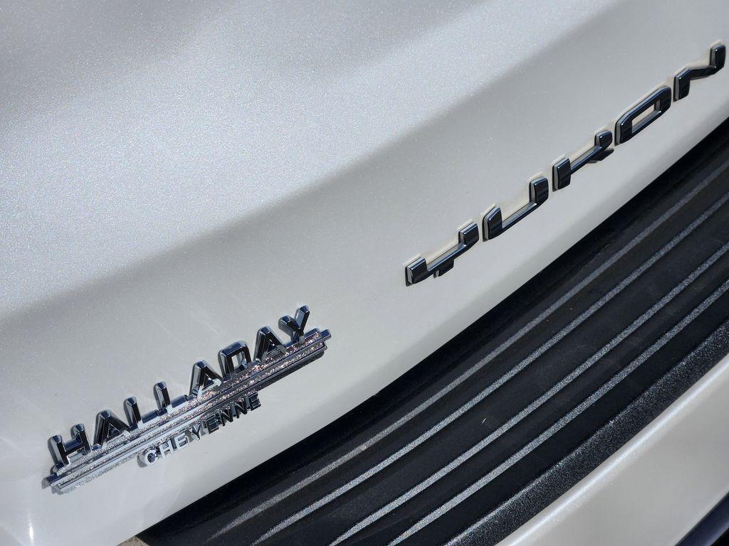 used 2024 GMC Yukon car, priced at $84,995