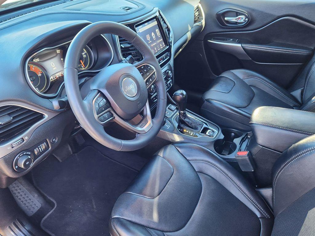 used 2022 Jeep Cherokee car, priced at $22,995