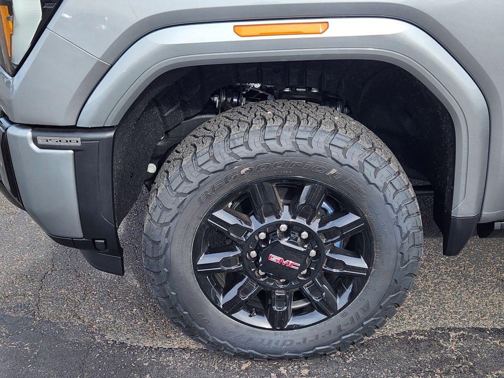 new 2026 GMC Sierra 3500 car, priced at $93,519