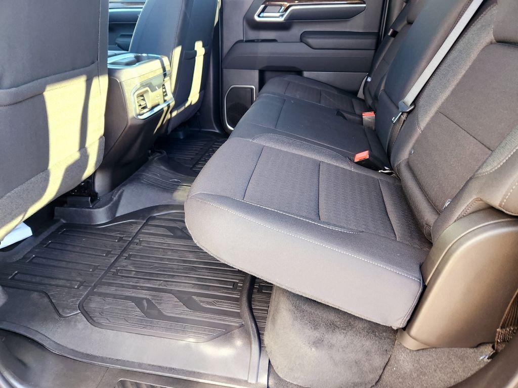 new 2026 GMC Sierra 1500 car, priced at $69,320