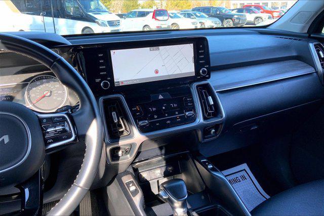 used 2022 Kia Sorento car, priced at $26,999