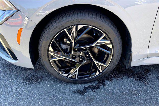 used 2025 Kia K5 car, priced at $25,999