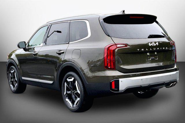 used 2024 Kia Telluride car, priced at $33,463