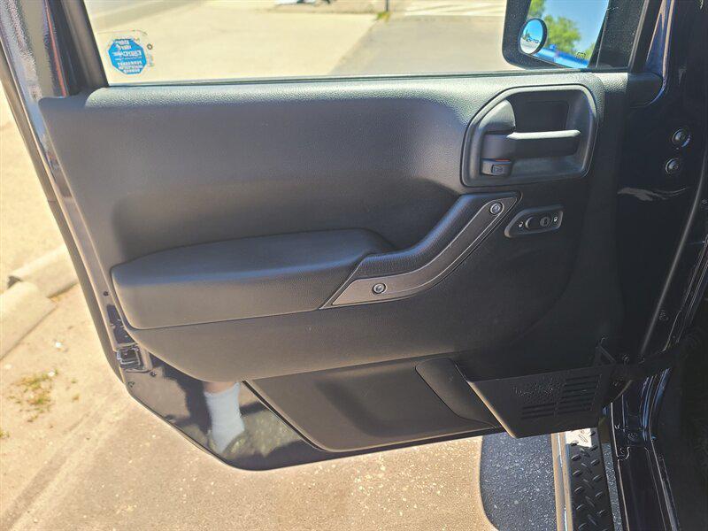 used 2013 Jeep Wrangler Unlimited car, priced at $11,999