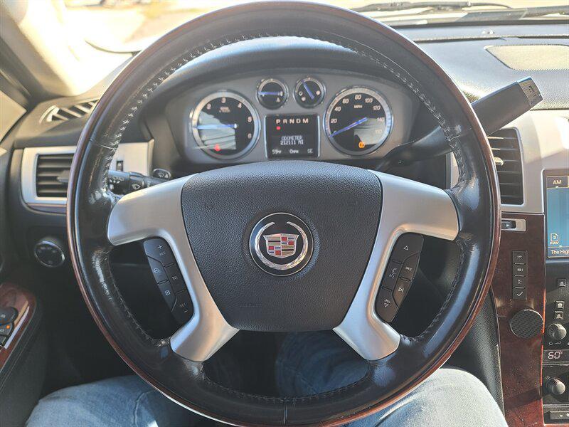 used 2010 Cadillac Escalade car, priced at $12,499