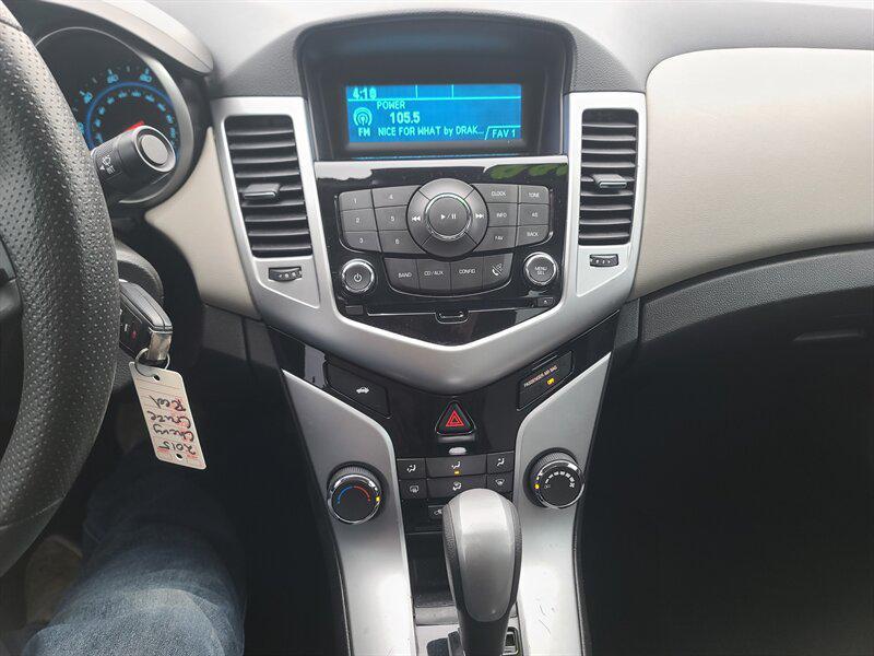 used 2015 Chevrolet Cruze car, priced at $8,999