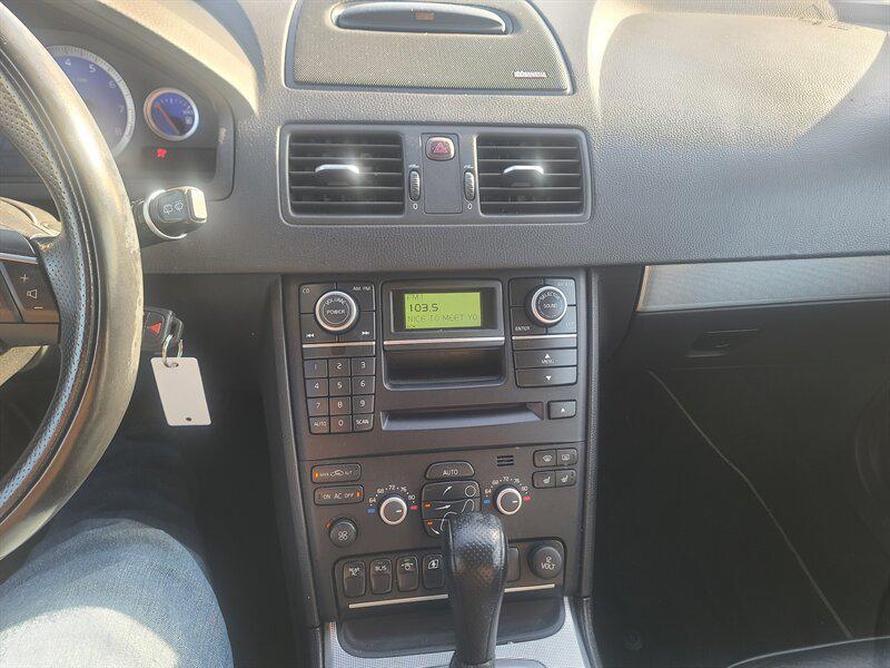 used 2007 Volvo XC90 car, priced at $6,999