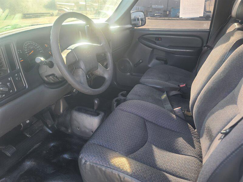 used 2005 Chevrolet Silverado 2500 car, priced at $7,999