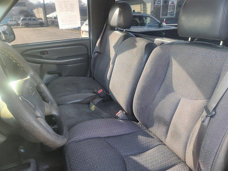 used 2005 Chevrolet Silverado 2500 car, priced at $7,999