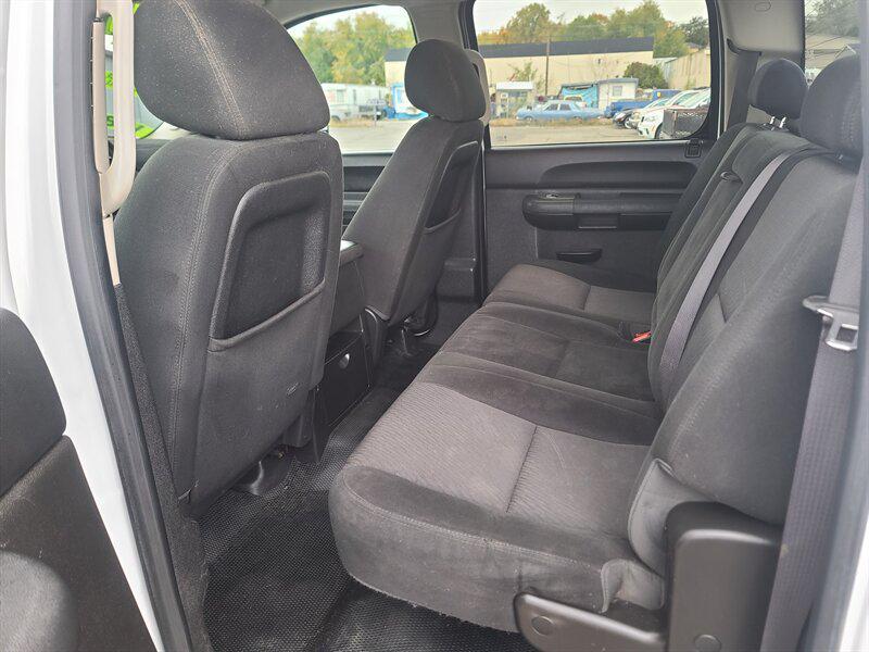 used 2014 Chevrolet Silverado 2500 car, priced at $15,999