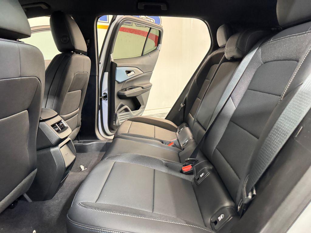 new 2026 Chevrolet Equinox EV car, priced at $40,095