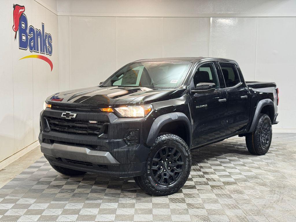 new 2026 Chevrolet Colorado car, priced at $45,470