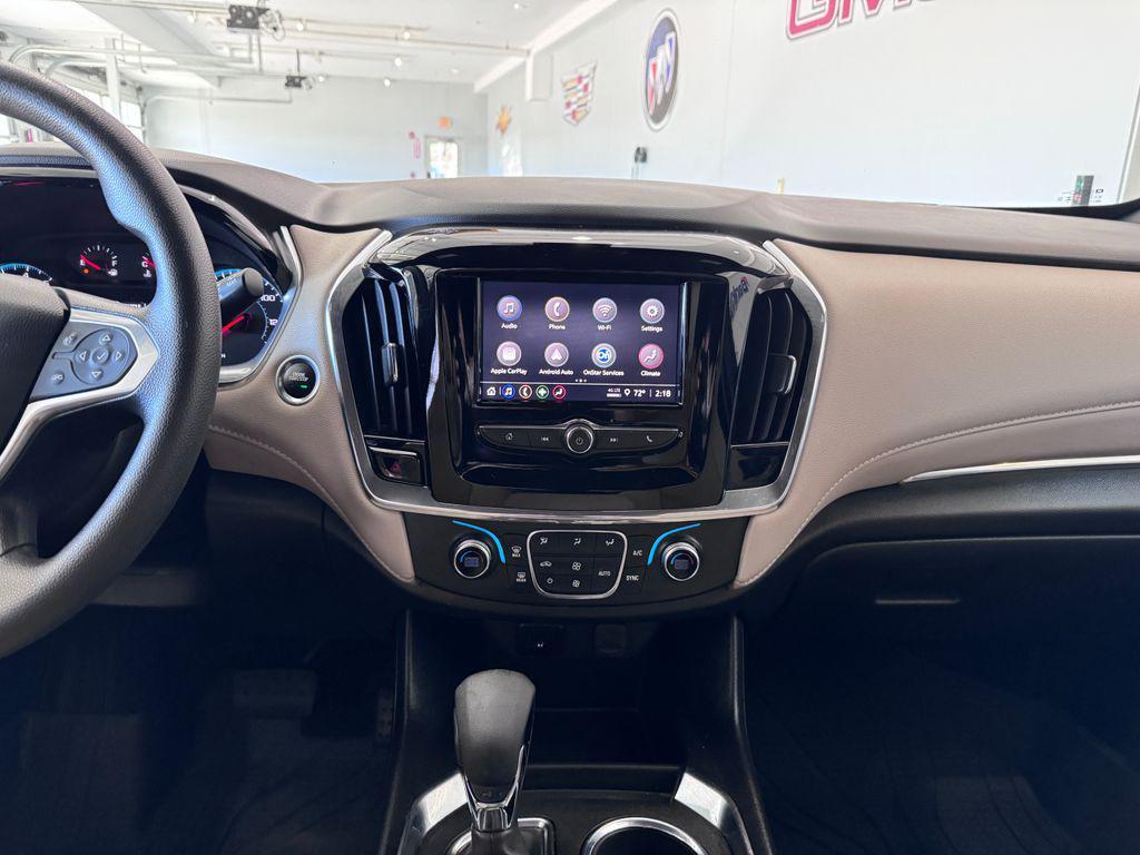 used 2023 Chevrolet Traverse car, priced at $27,987