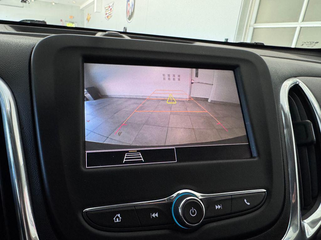 used 2023 Chevrolet Equinox car, priced at $23,986