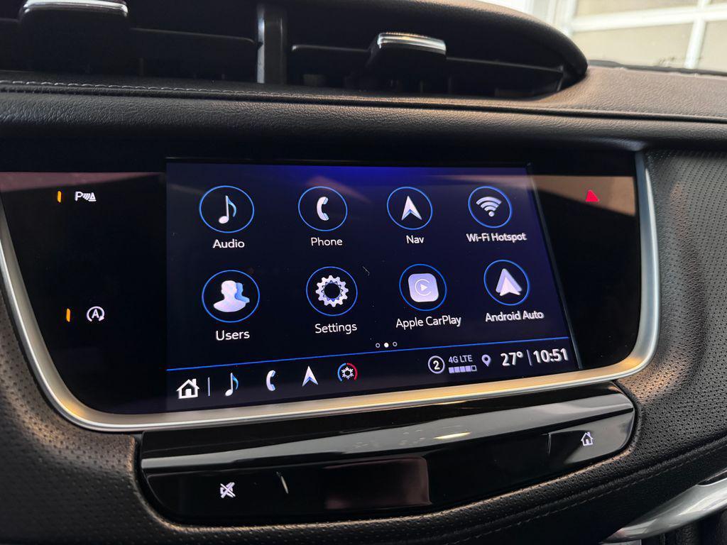 used 2022 Cadillac XT5 car, priced at $35,487