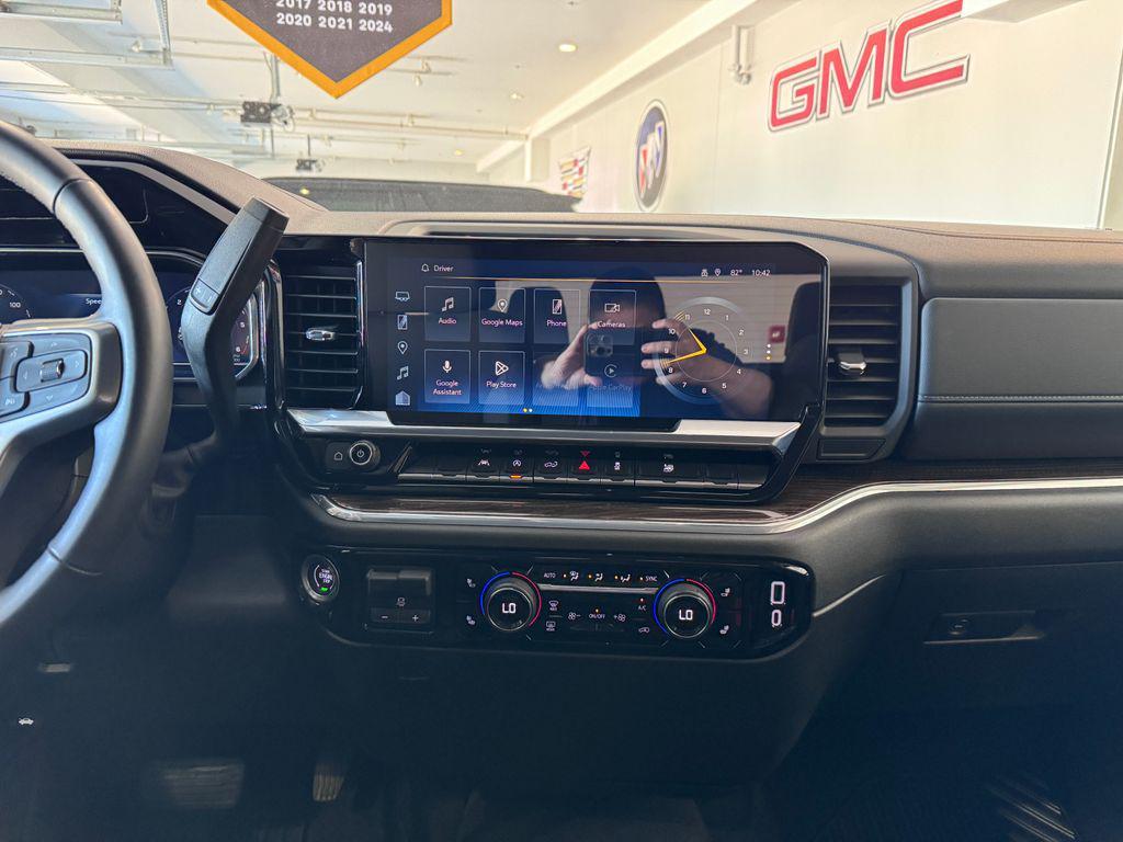 used 2024 Chevrolet Silverado 1500 car, priced at $46,987