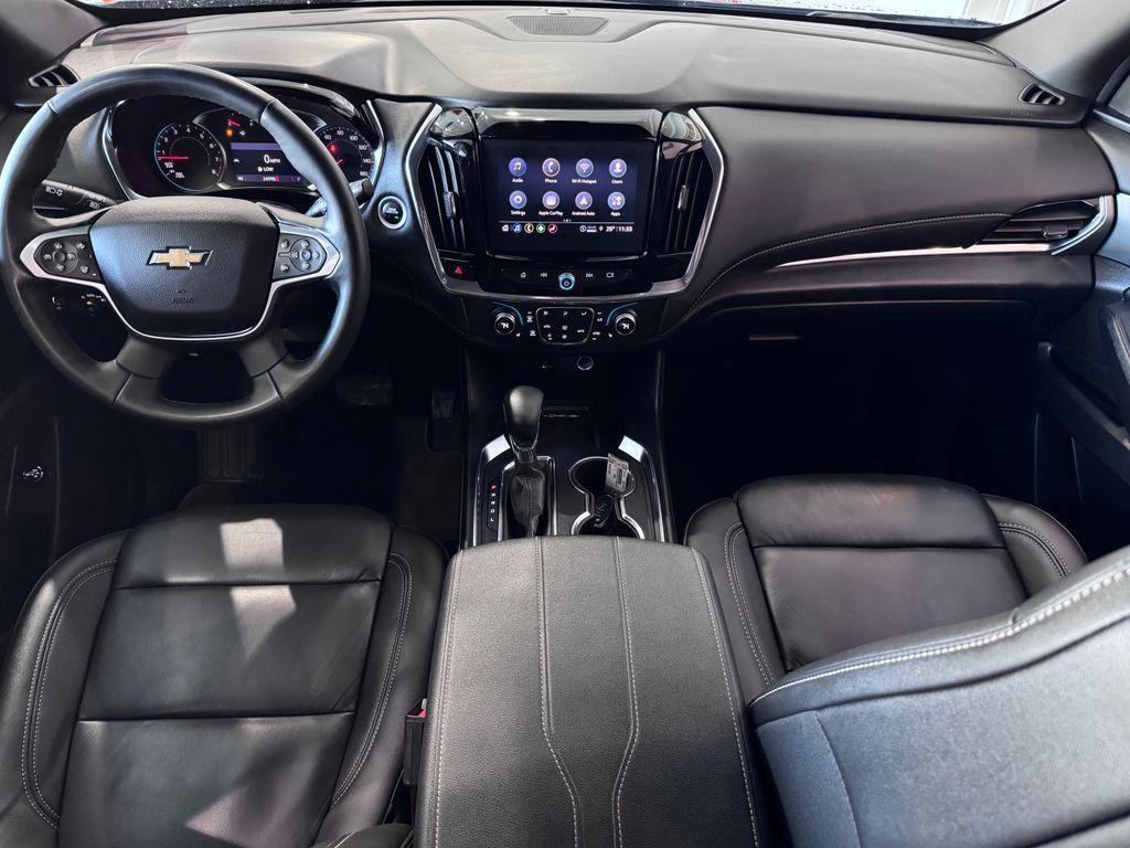 used 2023 Chevrolet Traverse car, priced at $32,487