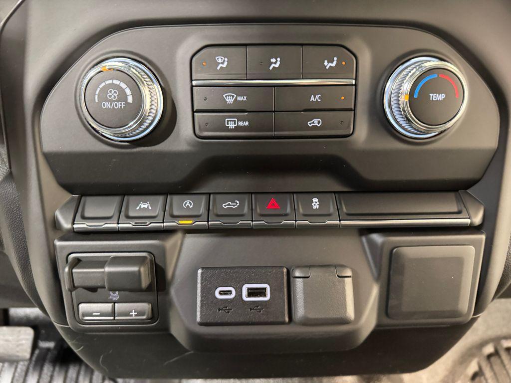 new 2026 GMC Sierra 1500 car, priced at $44,583
