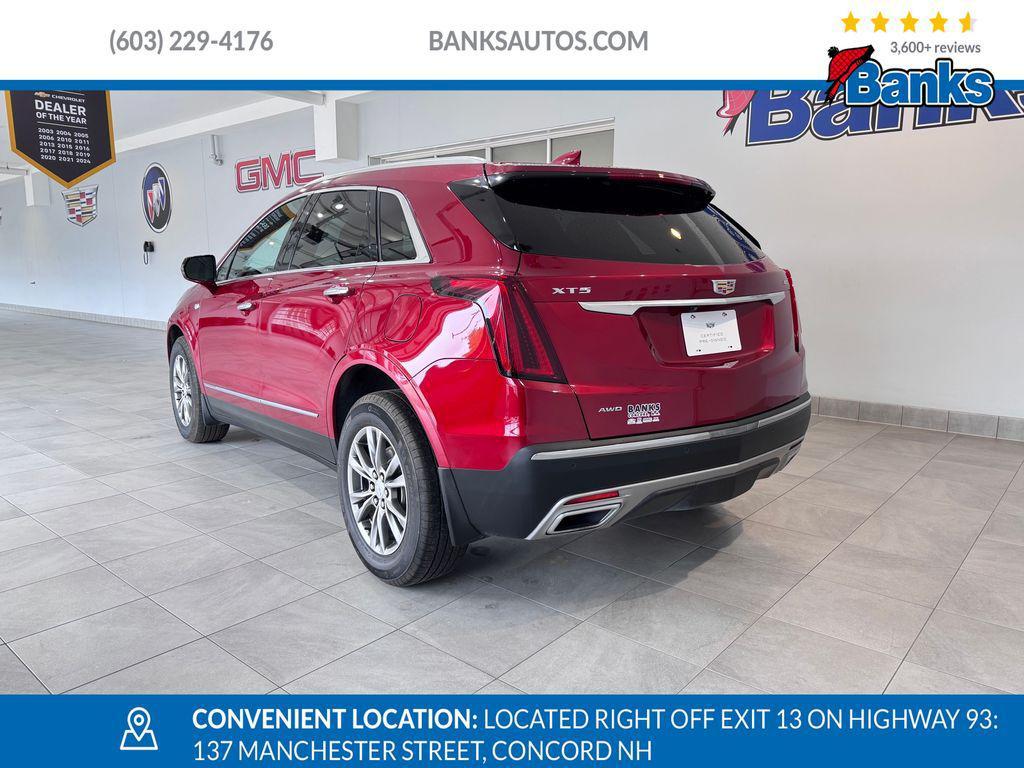 used 2024 Cadillac XT5 car, priced at $40,487