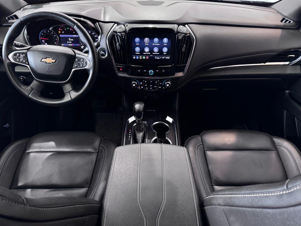used 2023 Chevrolet Traverse car, priced at $30,987