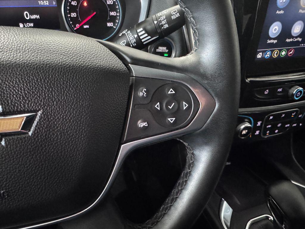 used 2023 Chevrolet Traverse car, priced at $30,987