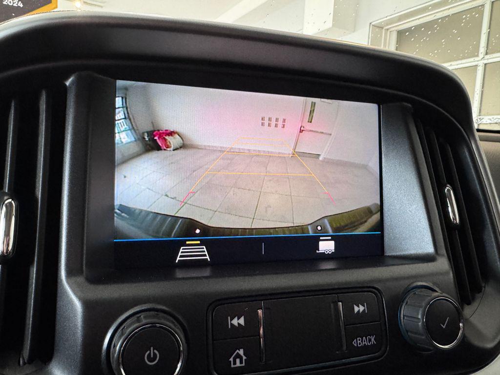 used 2022 Chevrolet Colorado car, priced at $30,487