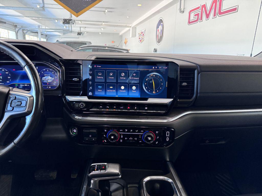 used 2022 Chevrolet Silverado 1500 car, priced at $36,987