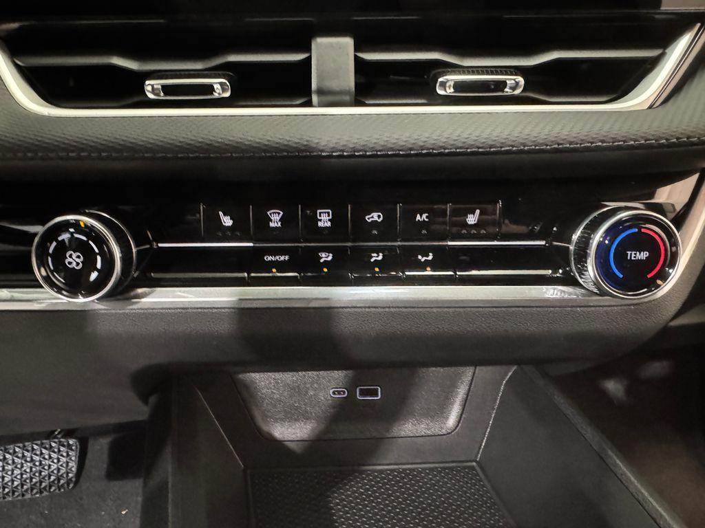 new 2026 Chevrolet Equinox car, priced at $31,696