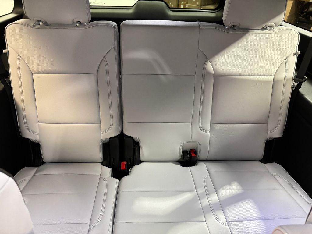 new 2026 Chevrolet Suburban car, priced at $85,985