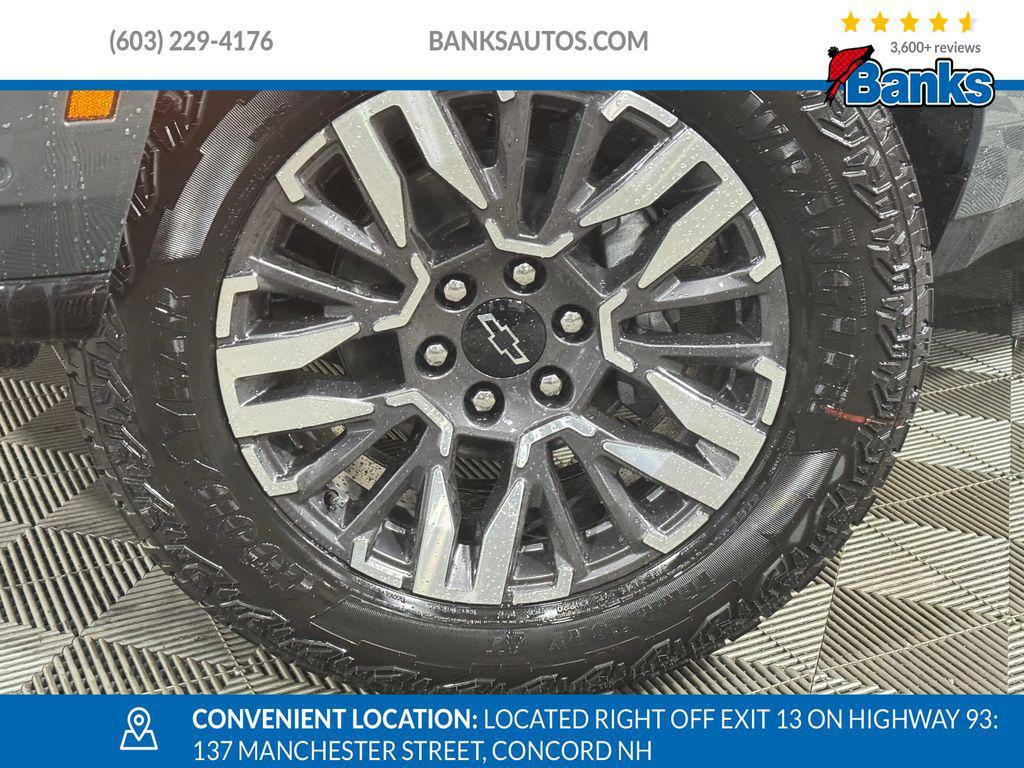 new 2026 Chevrolet Suburban car, priced at $80,985