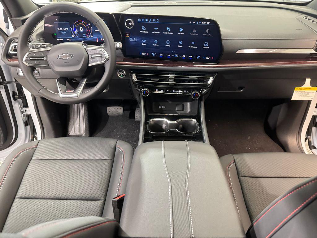 new 2026 Chevrolet Traverse car, priced at $53,115