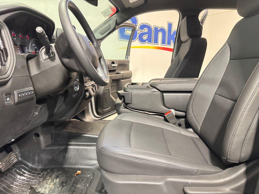 new 2025 Chevrolet Silverado 3500 car, priced at $62,618