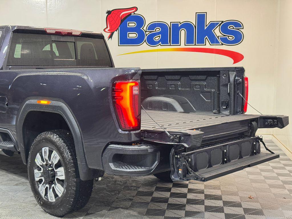 new 2026 GMC Sierra 2500 car, priced at $78,075