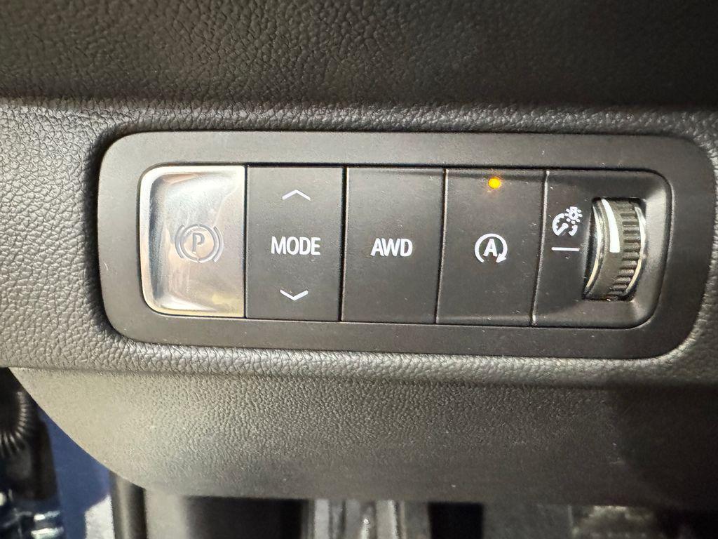 new 2026 Chevrolet Traverse car, priced at $60,895