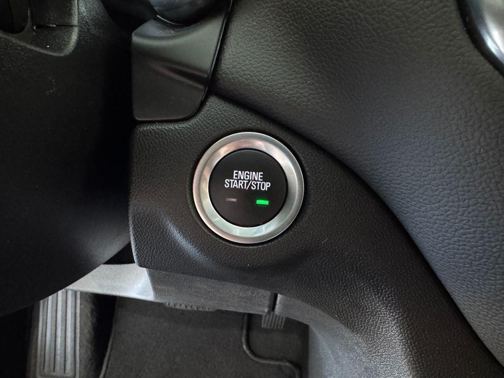 used 2024 Chevrolet Equinox car, priced at $26,986
