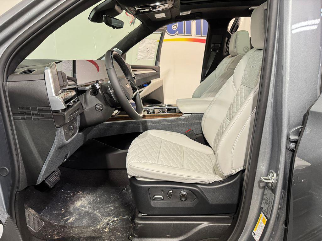 new 2026 Cadillac Escalade ESV car, priced at $135,490